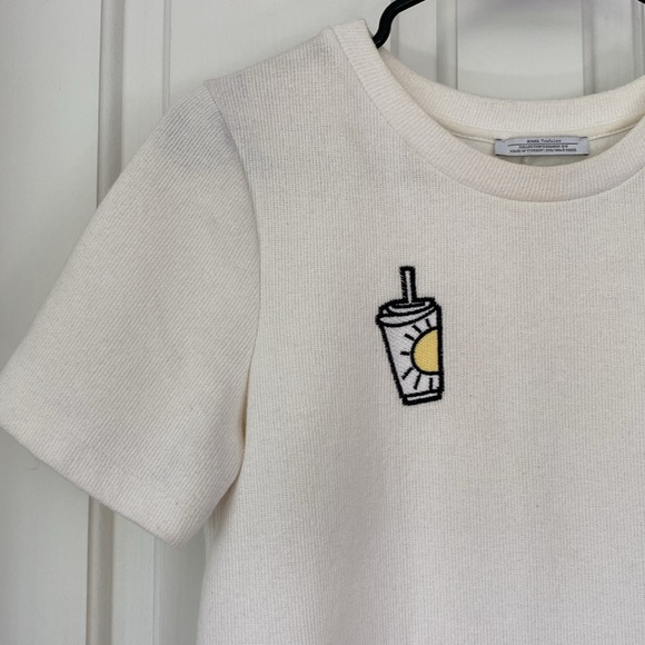 Zara Trafaluc White Short Sleeve Boxy T-Shirt Mini Dress w embroidered patches - Picture 7 of 11